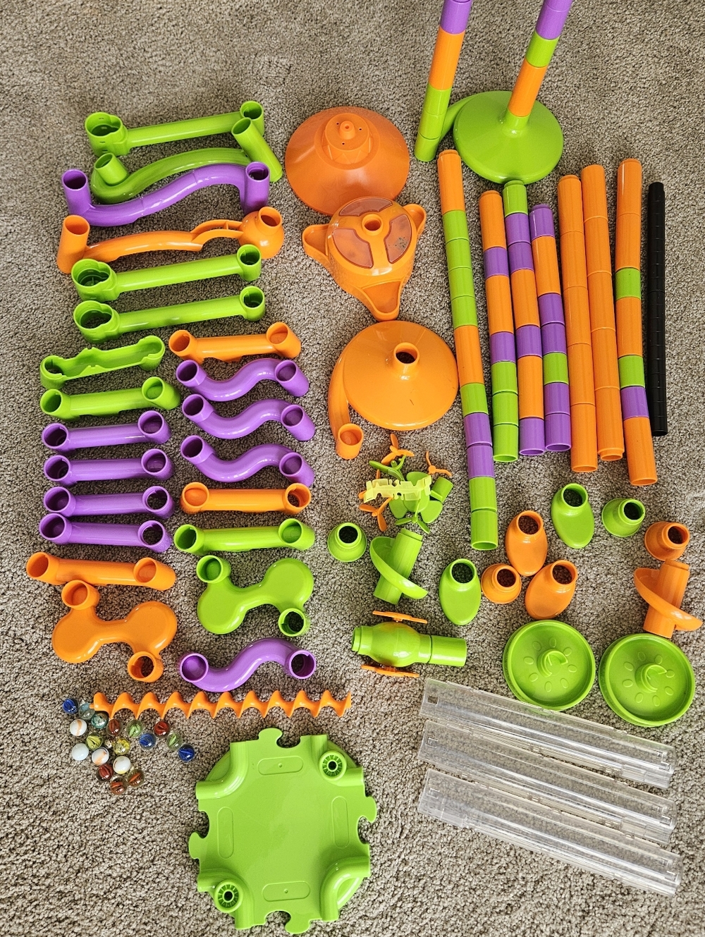 Redbox Marble Run Construction Set. 125 Pieces & Marbles Included.
